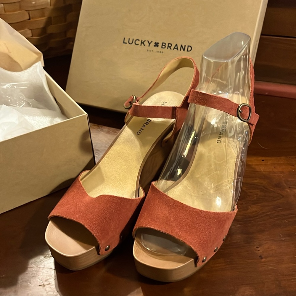 Lucky Brand Suede Platform/wedge Sandal, 9.5m